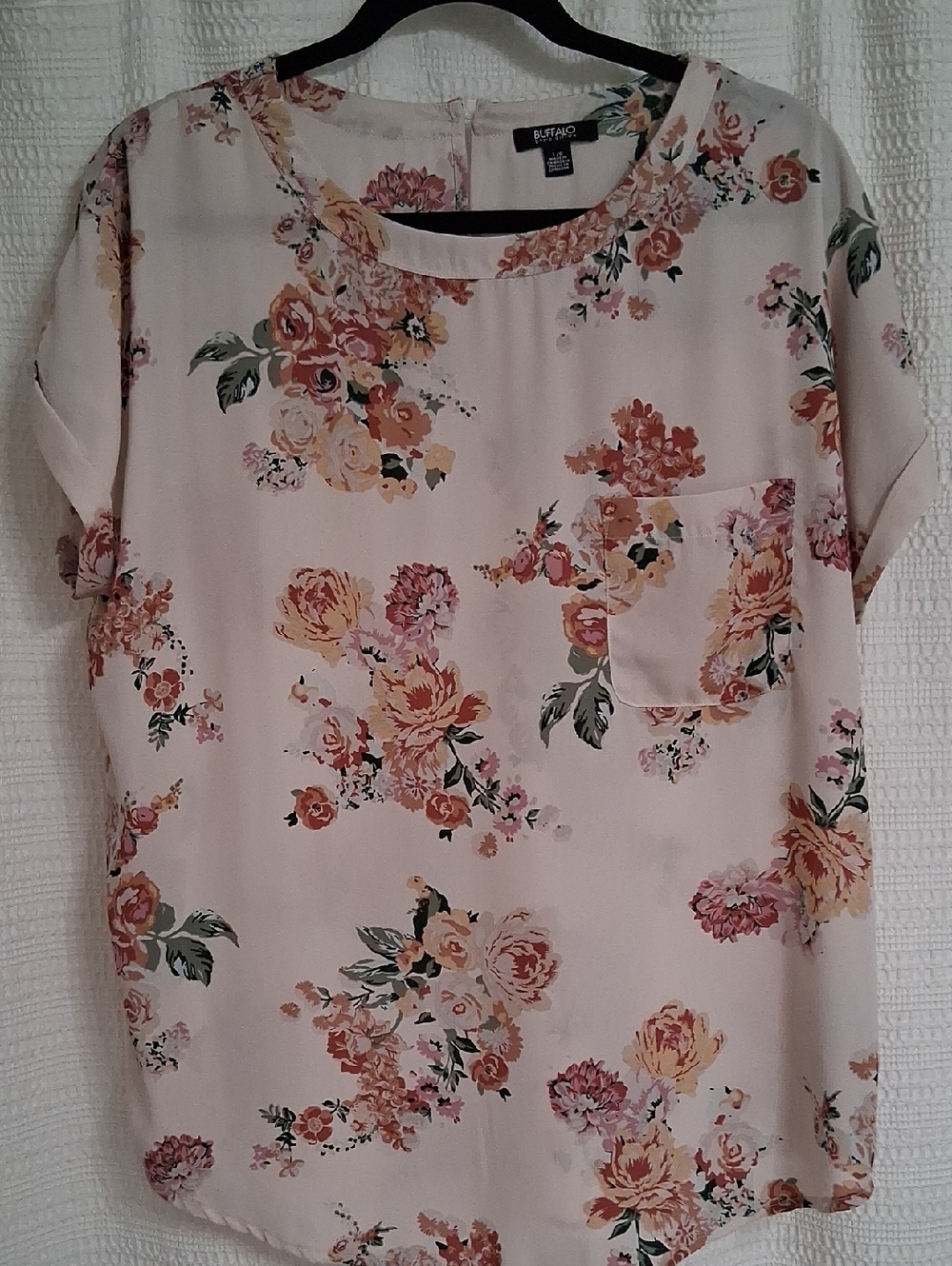 Buffalo David Bitton Cream Blouse with Pink and Peach Floral Print Size L